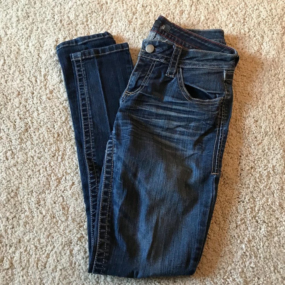 Forever21 Straight Leg Skinny Jeans